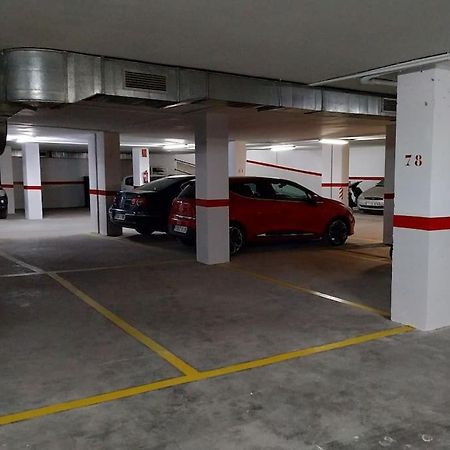 Piso En Linares Zona Centro Con Parking Gratis Leilighet Eksteriør bilde